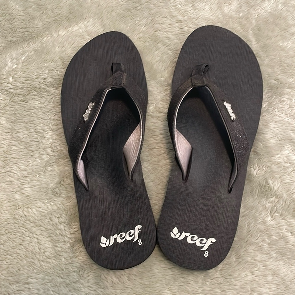 Reef Flip Flops - Size 8